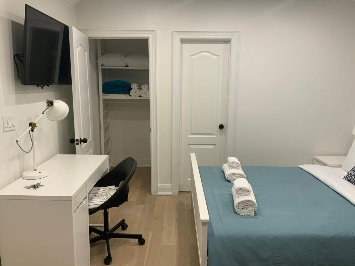 Leaside Garden Guesthouse تورونتو المظهر الخارجي الصورة
