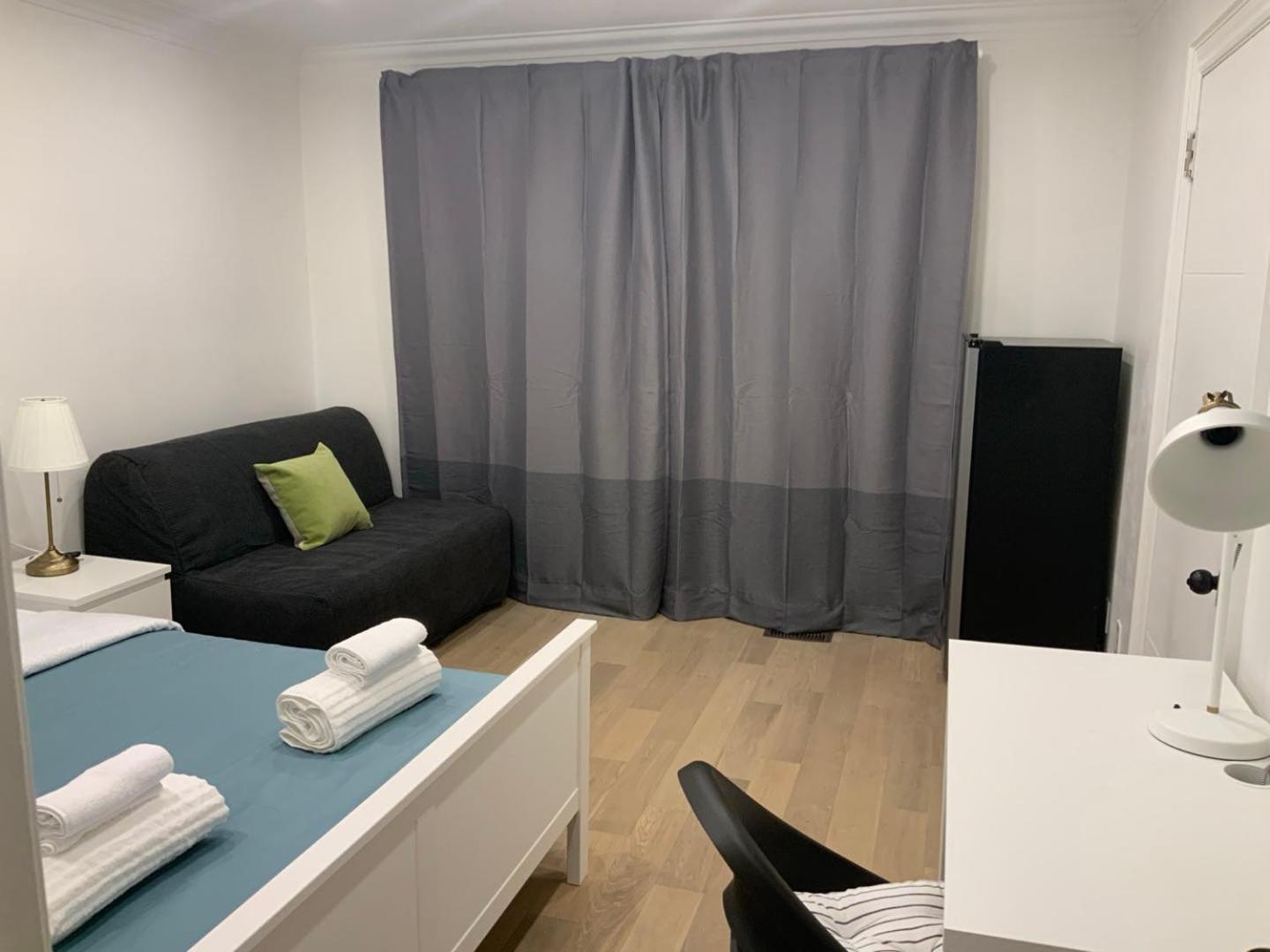 Leaside Garden Guesthouse تورونتو المظهر الخارجي الصورة