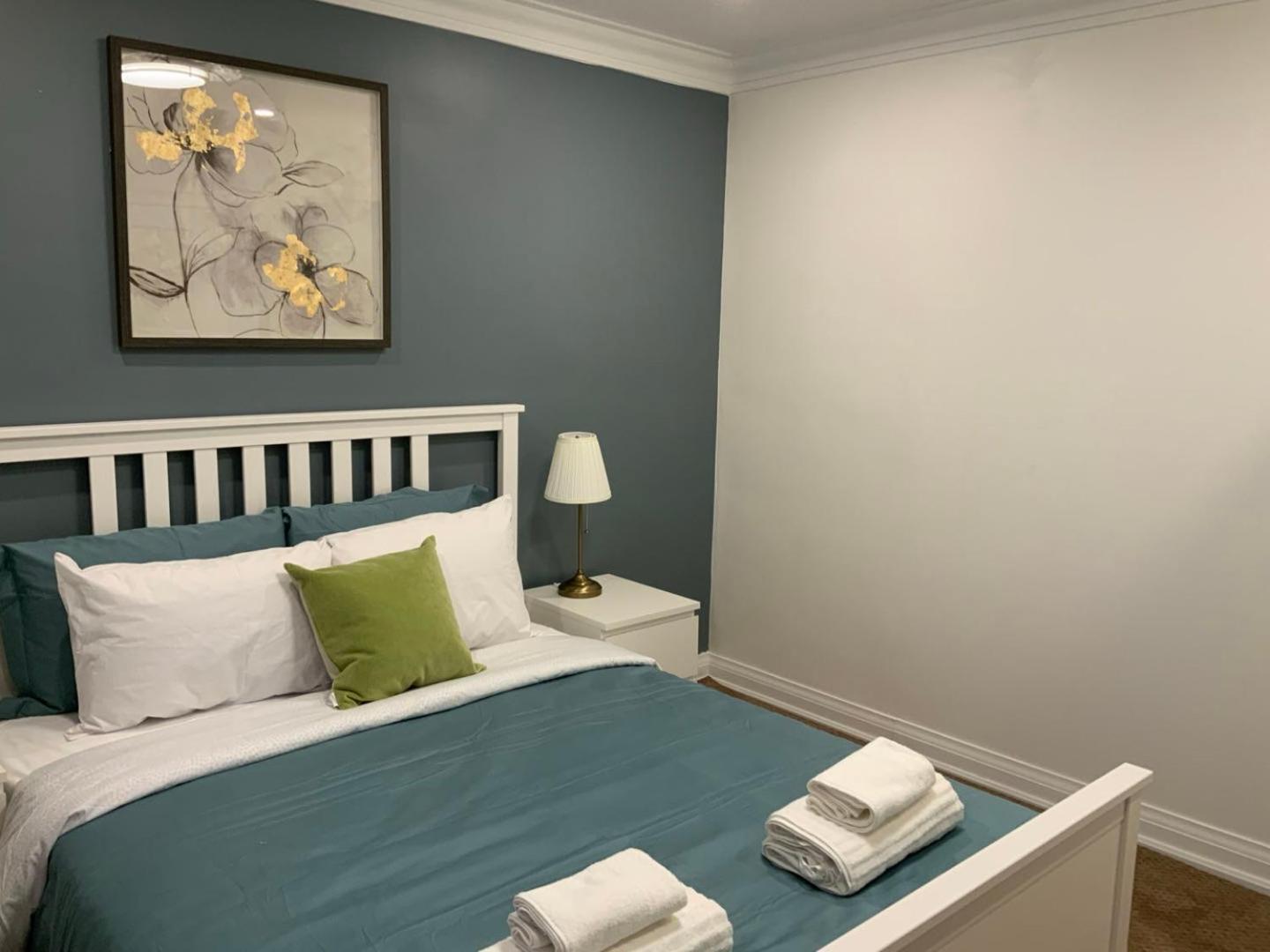 Leaside Garden Guesthouse تورونتو المظهر الخارجي الصورة